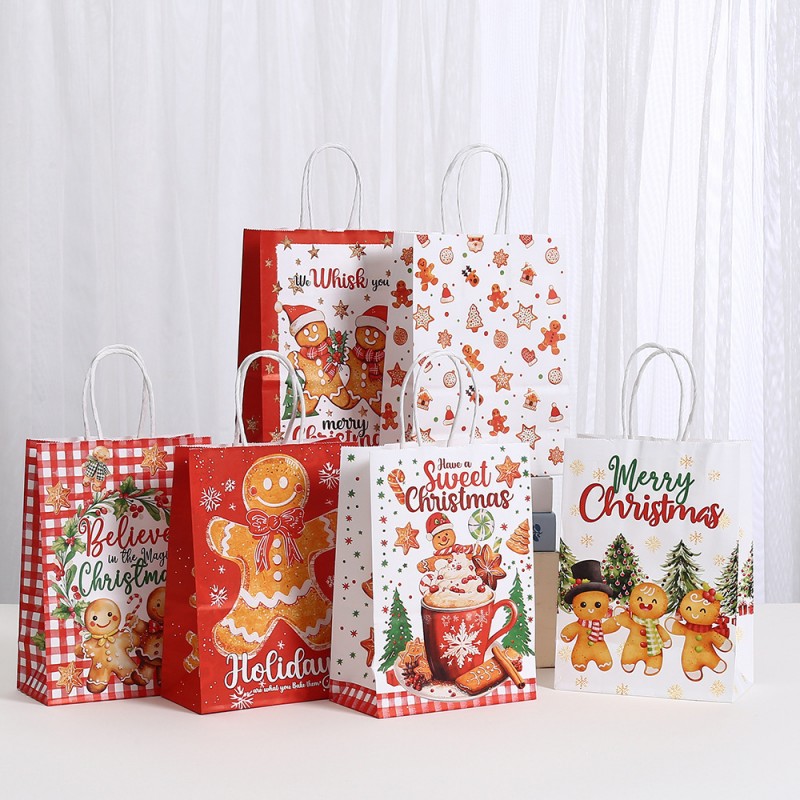 Bolsa de papel kraft con estampado navideño.