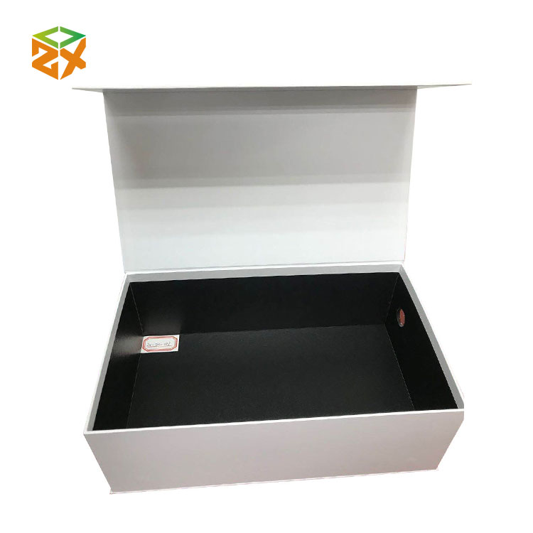 Caja de regalo blanca magnética