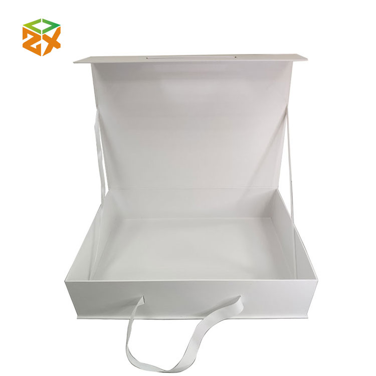 Caja de cartón magnético reciclado