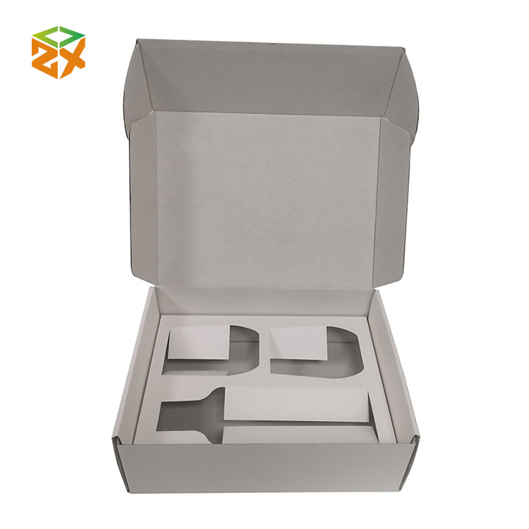 Caja de papel kraft blanca